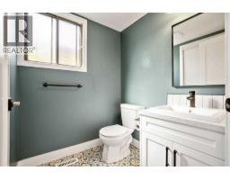 68 Falconridge Close NE - photo 11