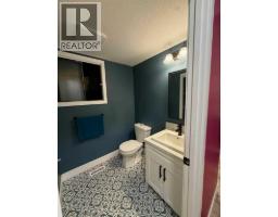 68 Falconridge Close NE - photo 25
