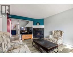 68 Falconridge Close NE - photo 4