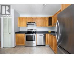 Recreational, Games room - 122 Bird Crescent, Fort Mcmurray, AB T9H4T2 Photo 12