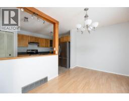 Primary Bedroom - 122 Bird Crescent, Fort Mcmurray, AB T9H4T2 Photo 7