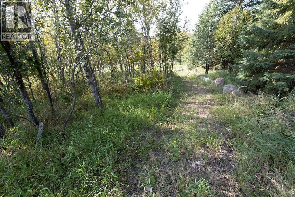 Listing photo – 5108 42A Street Close, Ponoka