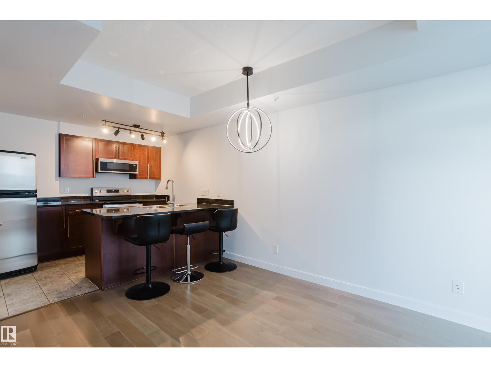 #1603 9939 109 ST NW - 24