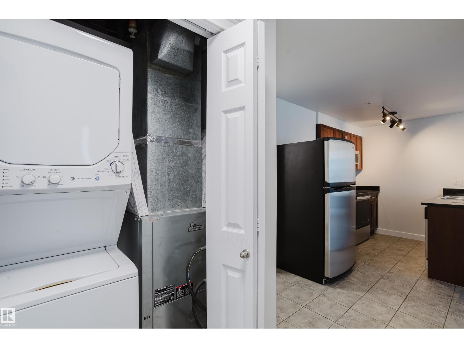 #1603 9939 109 ST NW - 26
