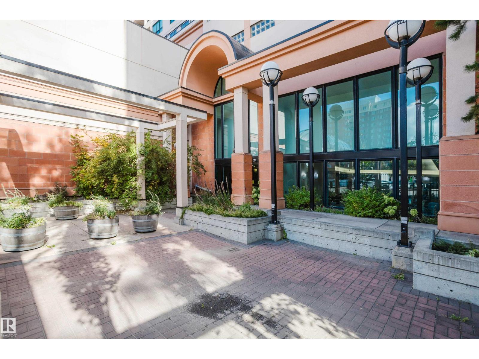 #1603 9939 109 ST NW - 56