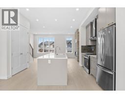 124 Greenwich Drive NW - photo 10