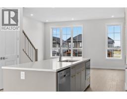 124 Greenwich Drive NW - photo 11
