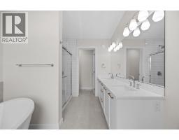 124 Greenwich Drive NW - photo 30