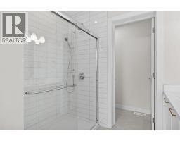 124 Greenwich Drive NW - photo 34