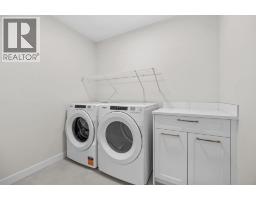 124 Greenwich Drive NW - photo 45