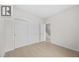 124 Greenwich Drive NW - photo 6