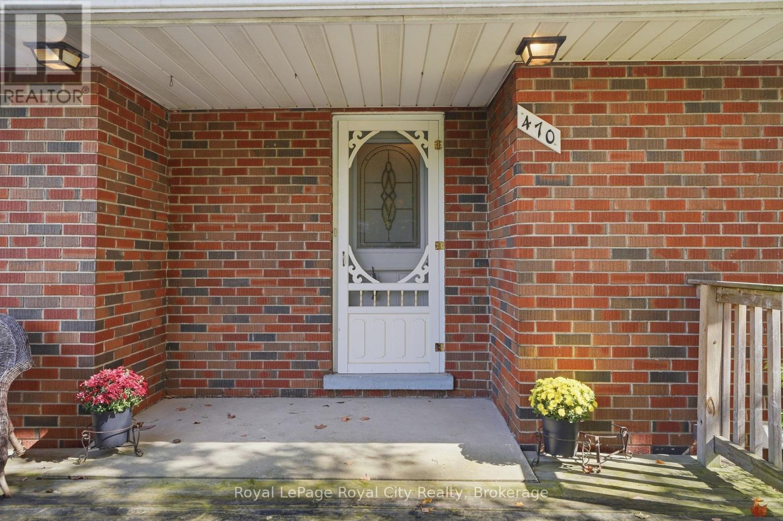 470 DUBLIN STREET - 38