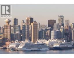 906 112 E 13th Street, North Vancouver, BC V7L0E4 Photo 9