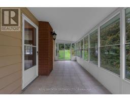2086 Penetanguishene Road, Springwater, ON L4M4Y8 Photo 15