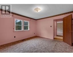 2086 Penetanguishene Road, Springwater, ON L4M4Y8 Photo 20