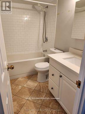 #2307 55 CENTRE AVENUE - 8