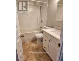 2307 - 55 Centre Avenue, Toronto, ON M5G2H5 Photo 8