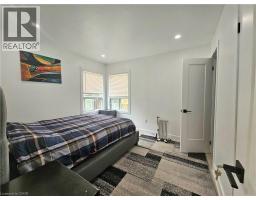 Kitchen - 352 Weir Street N, Hamilton, ON L8H5G7 Photo 6