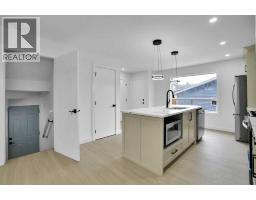 73 Martinridge Crescent NE - photo 8