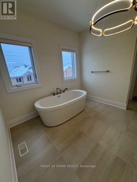 21 Casavant Court — photo 33