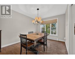 Kitchen - 325 Coleridge Drive, Waterloo, ON N2L2V5 Photo 11
