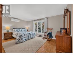 325 Coleridge Drive, Waterloo, ON N2L2V5 Photo 18