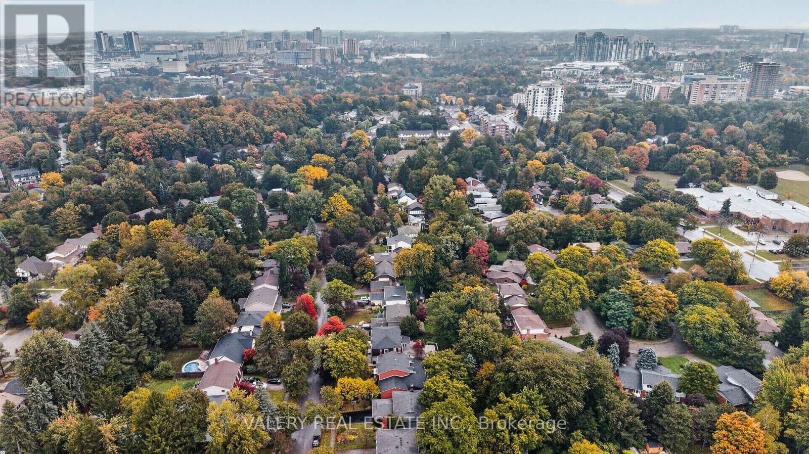 325 COLERIDGE DRIVE - 37