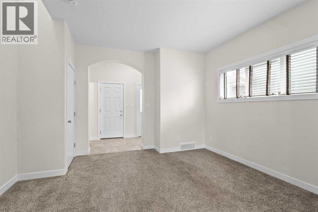 107 Henderson Crescent - 12
