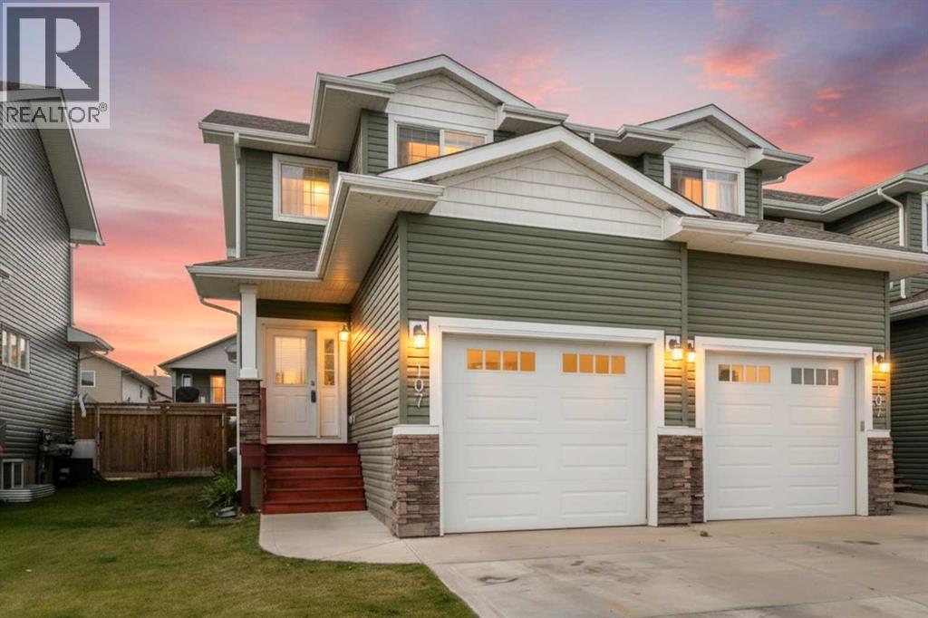 107 Henderson Crescent - 29
