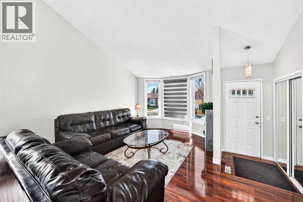 4610 43 Street NE - 4