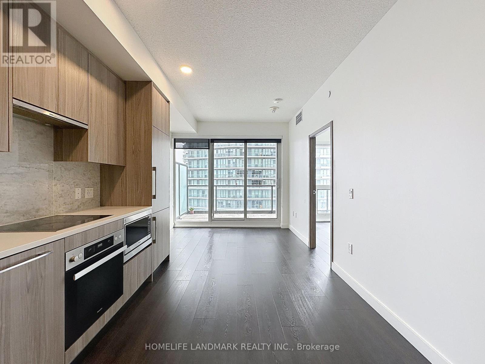 801- 95 Mcmahon Drive, Toronto, ON photo 13