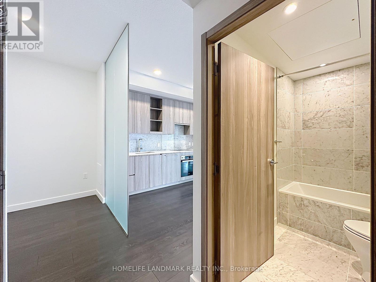 801- 95 Mcmahon Drive, Toronto, ON photo 20