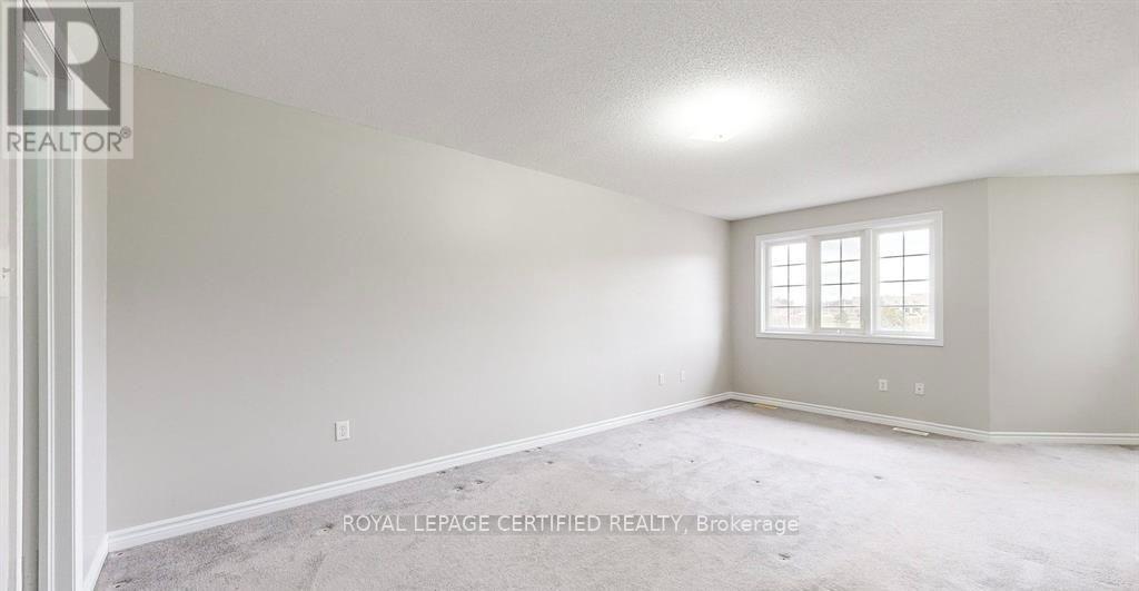 50 Batteaux Street, Barrie photo 15