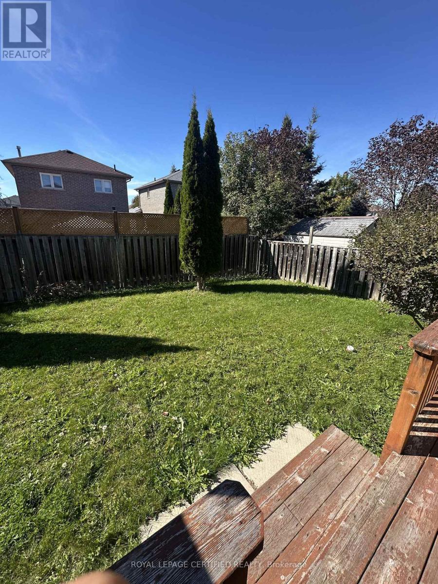 50 Batteaux Street, Barrie photo 22