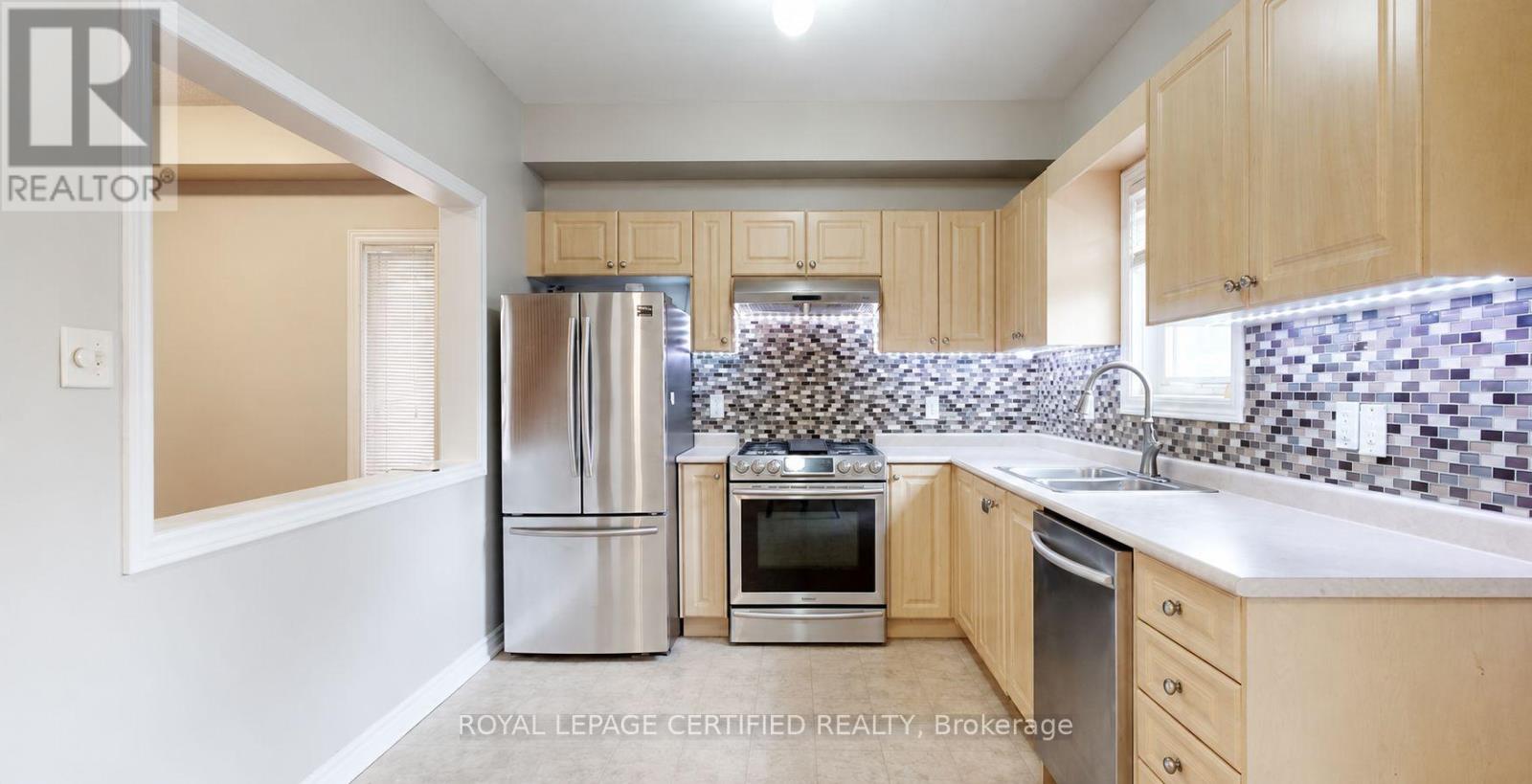 50 Batteaux Street, Barrie photo 8
