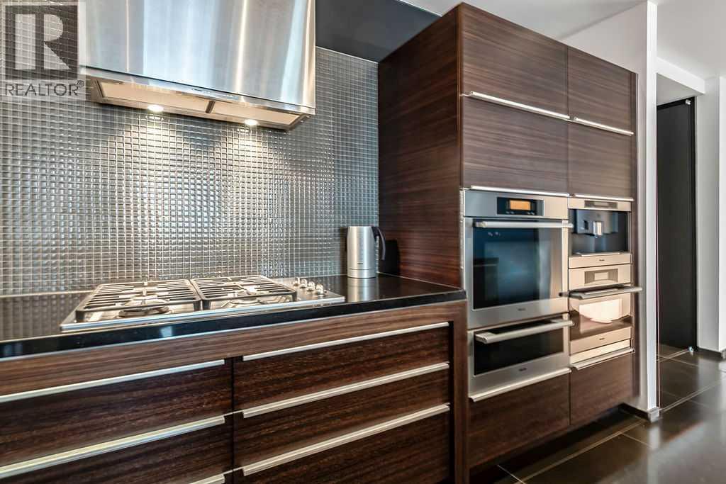 #1502 108 9 Avenue SW - 13