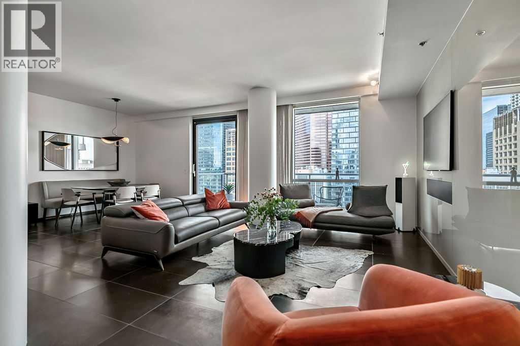 #1502 108 9 Avenue SW - 18