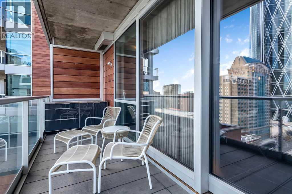 #1502 108 9 Avenue SW - 31