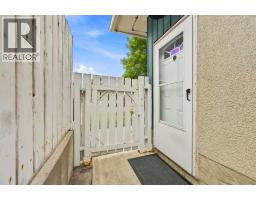 98 Huntwick Way NE - photo 32