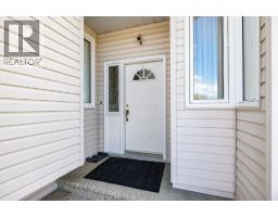 Full bathroom - 5226 Clarence Road, Peachland, BC V0H1X2 Photo 7