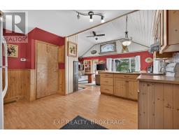 Sunroom - 1058 Perry Road, Frontenac, ON K0H1K0 Photo 7