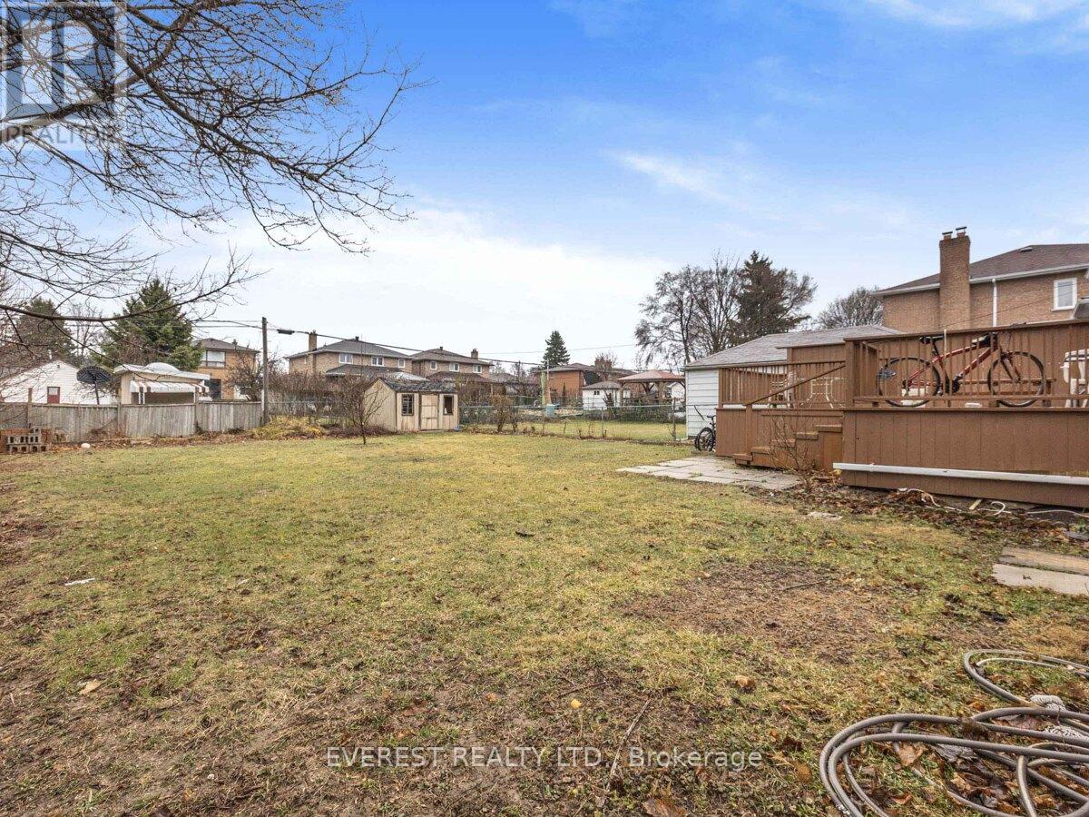 91 HART AVENUE - 26