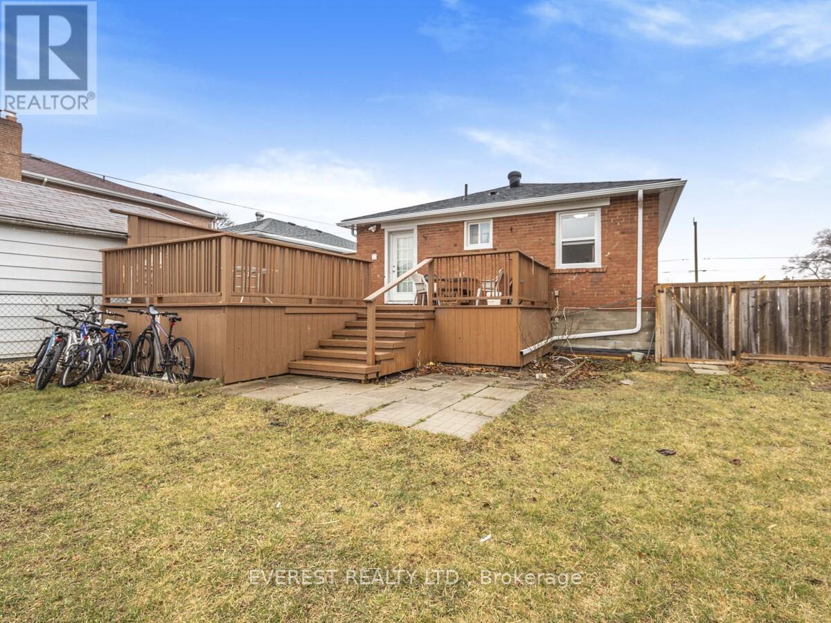 91 HART AVENUE - 28