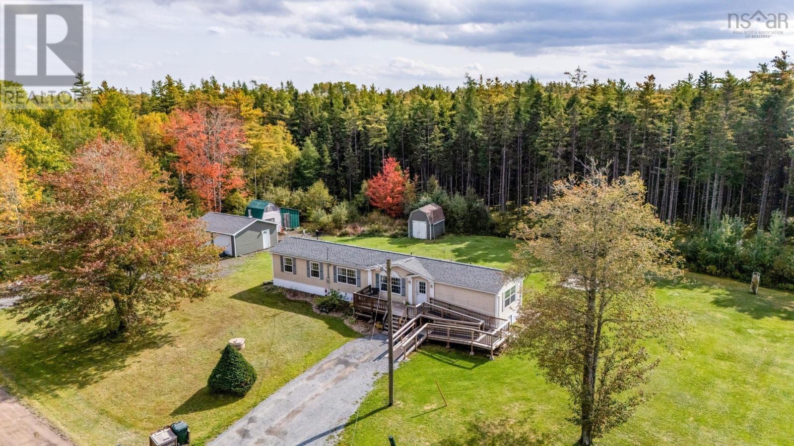 51 Singer Rd Road - Image 12