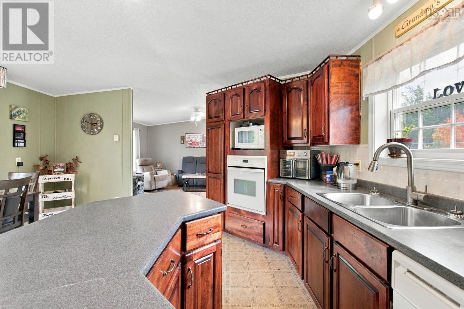 51 Singer Rd Road - 23