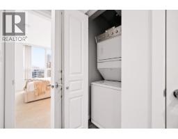 1702 5883 Barker Avenue, Burnaby, BC V5H0G4 Photo 13