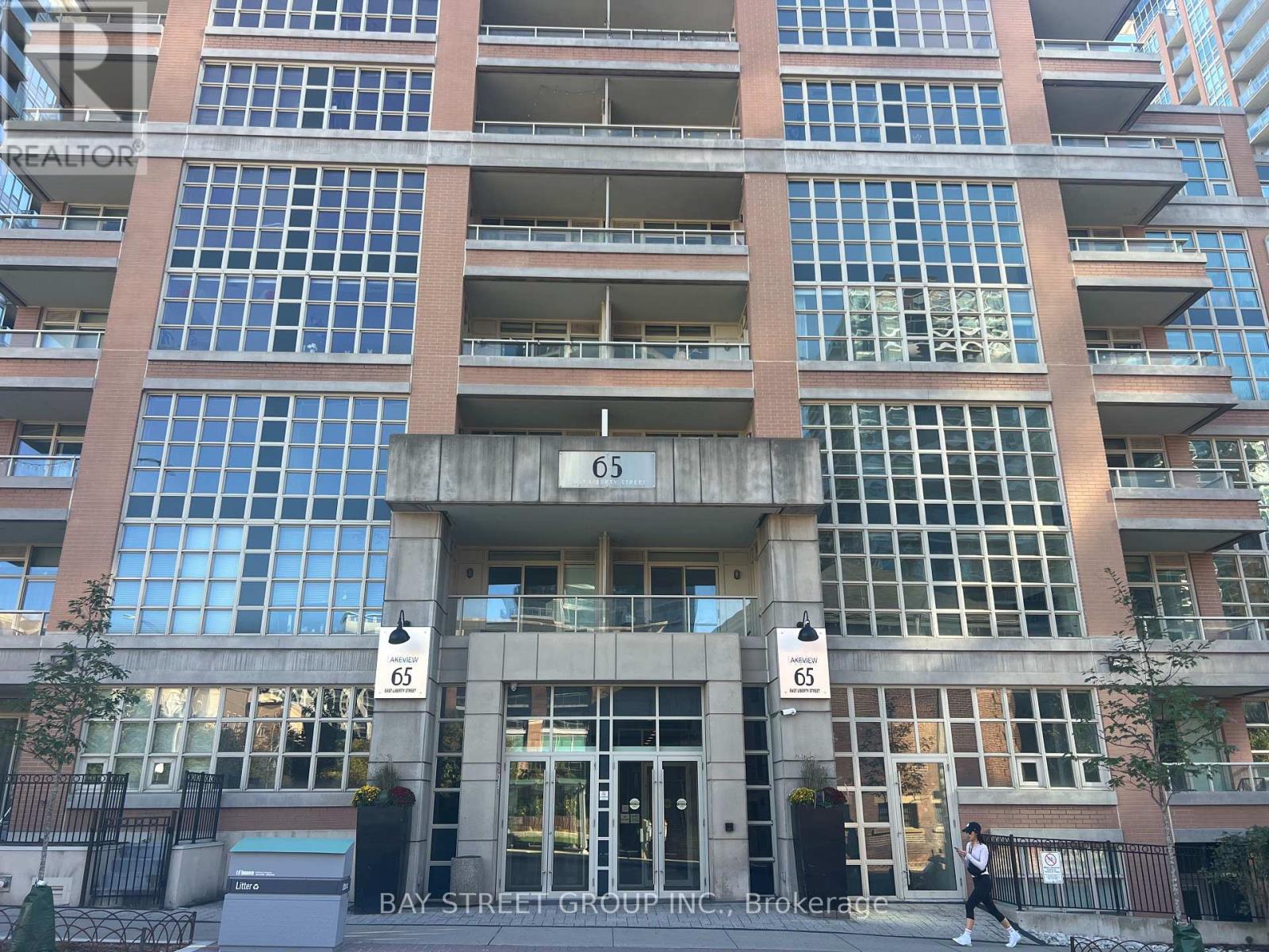 1504 - 65 EAST LIBERTY STREET, Toronto (Waterfront Communities) — photo 3
