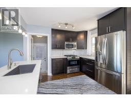 Upper - 71 Lakeside Drive, Grimsby, ON L3M2L4 Photo 12