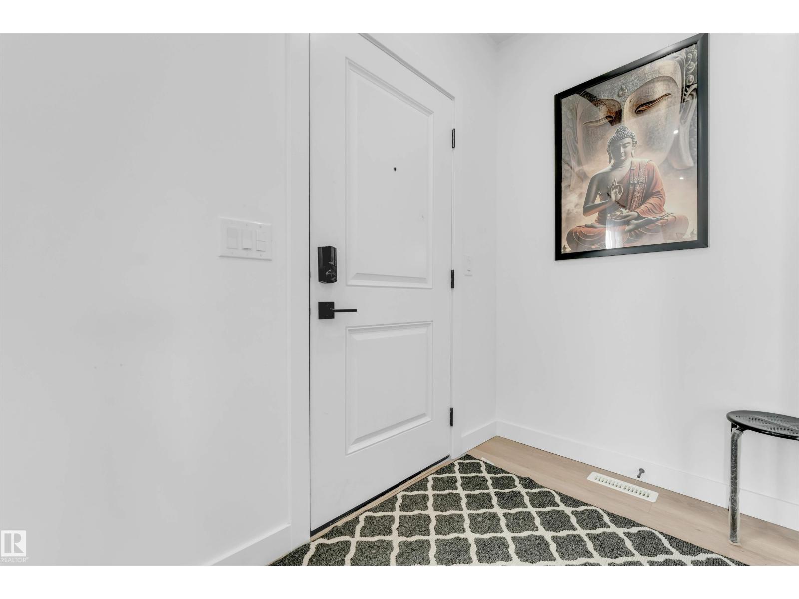 207 25 ST SW - 3