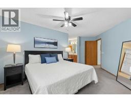 14125 Evergreen Street Sw, Calgary, AB T2Y3A4 Photo 22